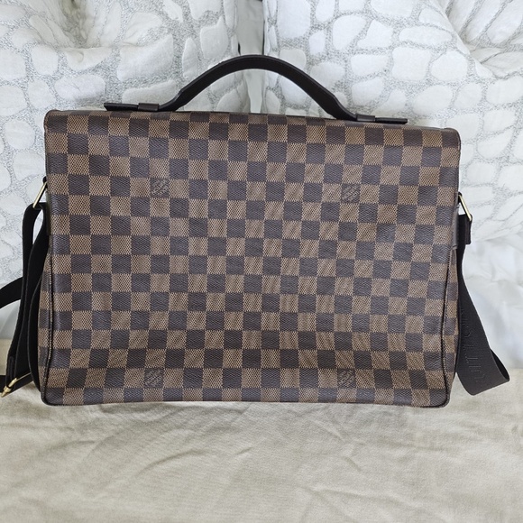 Statement piece- Louis Vuitton Broadway bag. Excellent Condition!!! main image 2